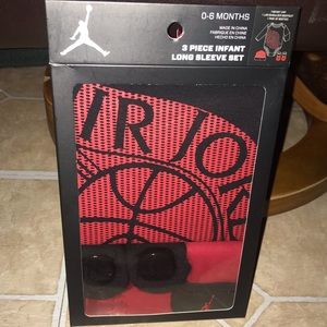 Air Jordan 3 Piece Infant Long Sleeve Set